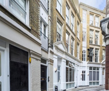 Clockwork Stay London