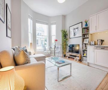 Contemporary Clapham Living