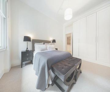Chelsea Flat