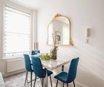 Niru Experience Royal Deluxe 4bd 2ba Apt