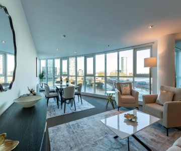 Fabulous 3 Bed Apartment In Vauxhall