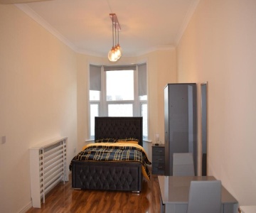 Premier London Rooms