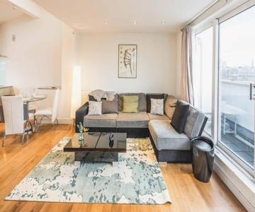 Duplex 3bd 2 Bath - Paddington!