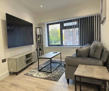 Apartment In Luton Town Centre