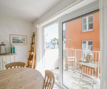 1 Bay View Court