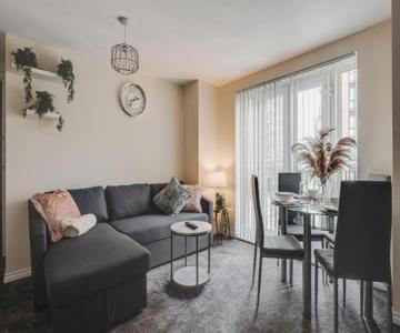 Stylish 2 Bed Manchester Flat