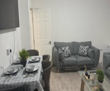 Rest Nest Uk House