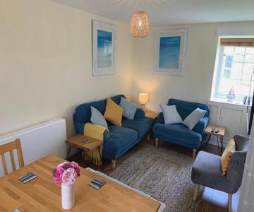 Large 3 Bedroom Flat In Sennen