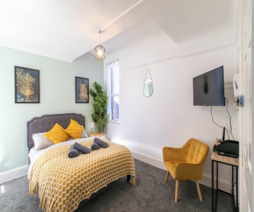 Open Mind Property - Ensuite Studio In Southsea