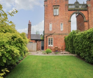 South Tower Cottage