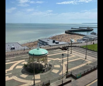 Beach View Apartment - Top Floor Sea View Ramsgate