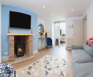 Apartment West With Free Parking