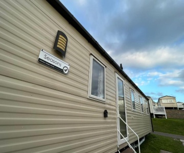 Luna-rockley Park Poole