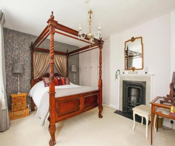 Newgate House, Sandwich