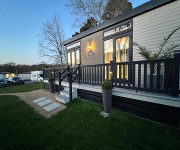Forest Lodge