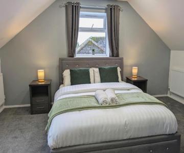 Tempting Telford 4 Bed House