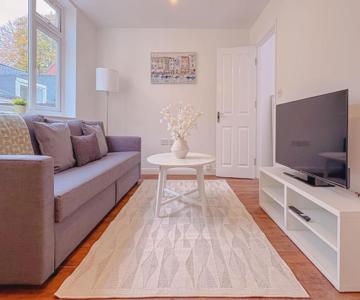 58b Thorpe Road - City Centre