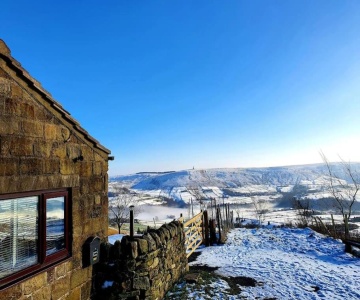 The Studio At Stoodley Pike View
