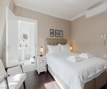 Grace's Guesthouse Room 1