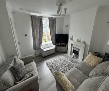 2 Bed Worksop Home