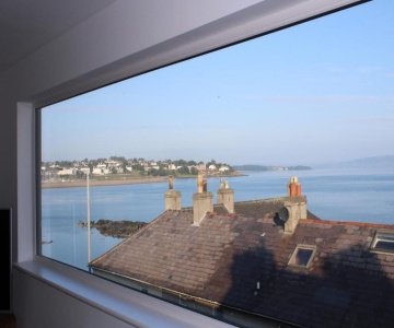 Seacliff Road Apartment