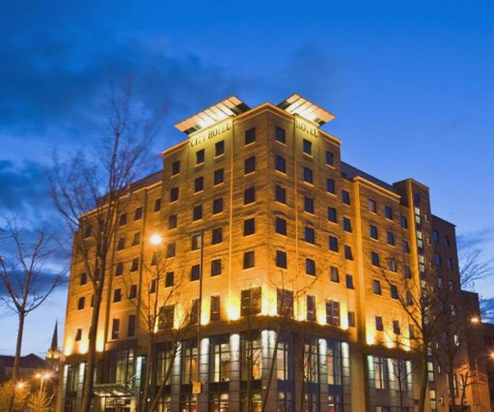 City Hotel