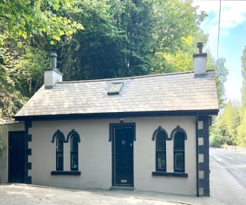Victoria Gate Lodge