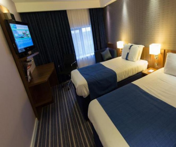 Holiday Inn Express Birmingham - South A45