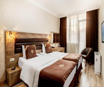 The Admiral Hotel