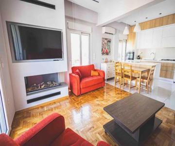 Fully Renovated Apt At N. Kosmos