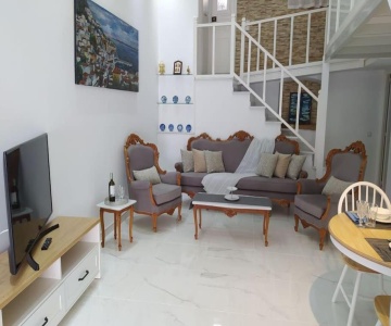 Hydra's Harbor House