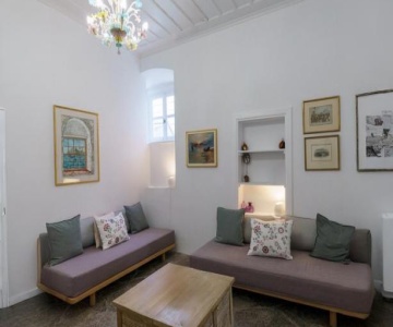 Livin Hydra Garden Suite