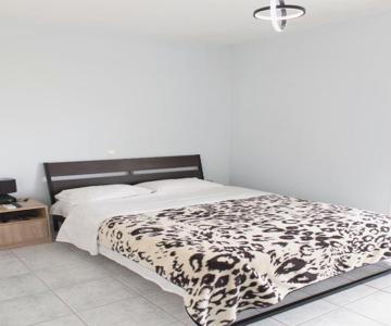 Airport City Center 4