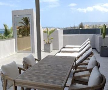 Summertime Signature Suites