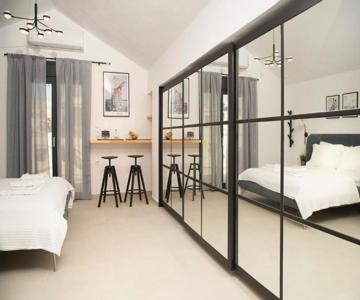 St. Nicolas Soho Apartments