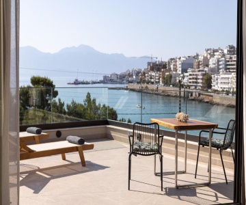 Anassa Ammoudi Suites