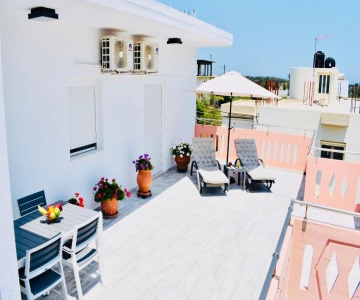 Cozy Renovated Apartment filoxenia