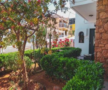 Ostria Apartments Kalives