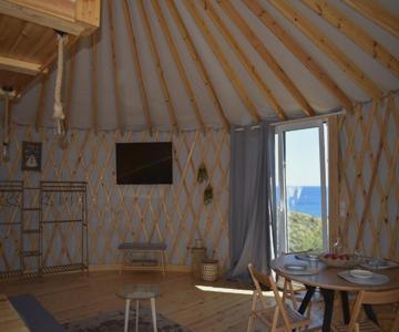 Yurt Lithoessa Gaia