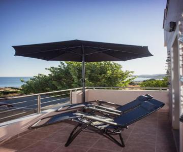 180 Degree Sea View Apartment