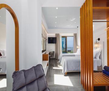 Sea View Suite "CHRISTOS" - Adults Only