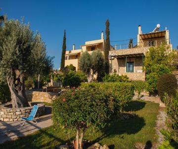 Sivas Apartments-studios,sigelakis With Very Nice View