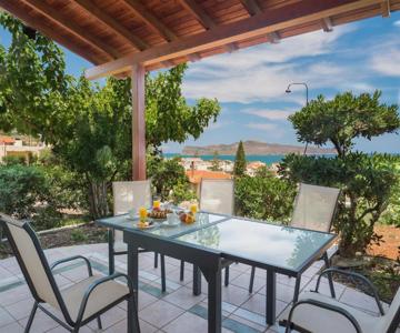 Romantic Corner Maisonette Houses