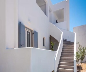 Magma Milos Studios III