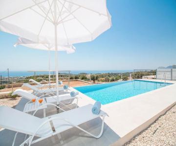 Francis & Gregorys Luxury Villas