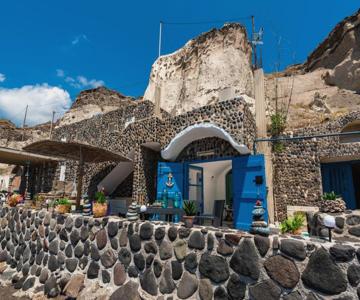 Serenity Blue (cave House)