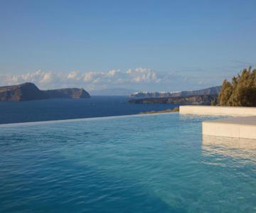 Omna Caldera Suites