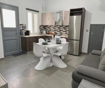 Thania's House ,4 Minutes From The Center Of Hermoulis