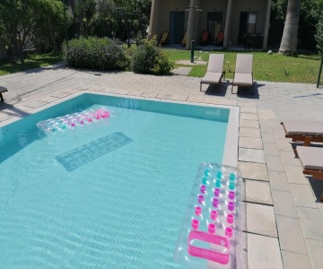 Endless Summer Pool Flat