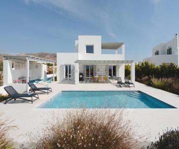Villa Aura - Beachfront Villa With Private Pool